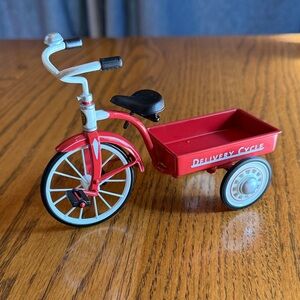 Hallmark Kiddie Car Classics 1950 Garton Delivery Cycle